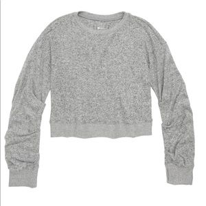 Zella Girls soft workout mid crop top👚
